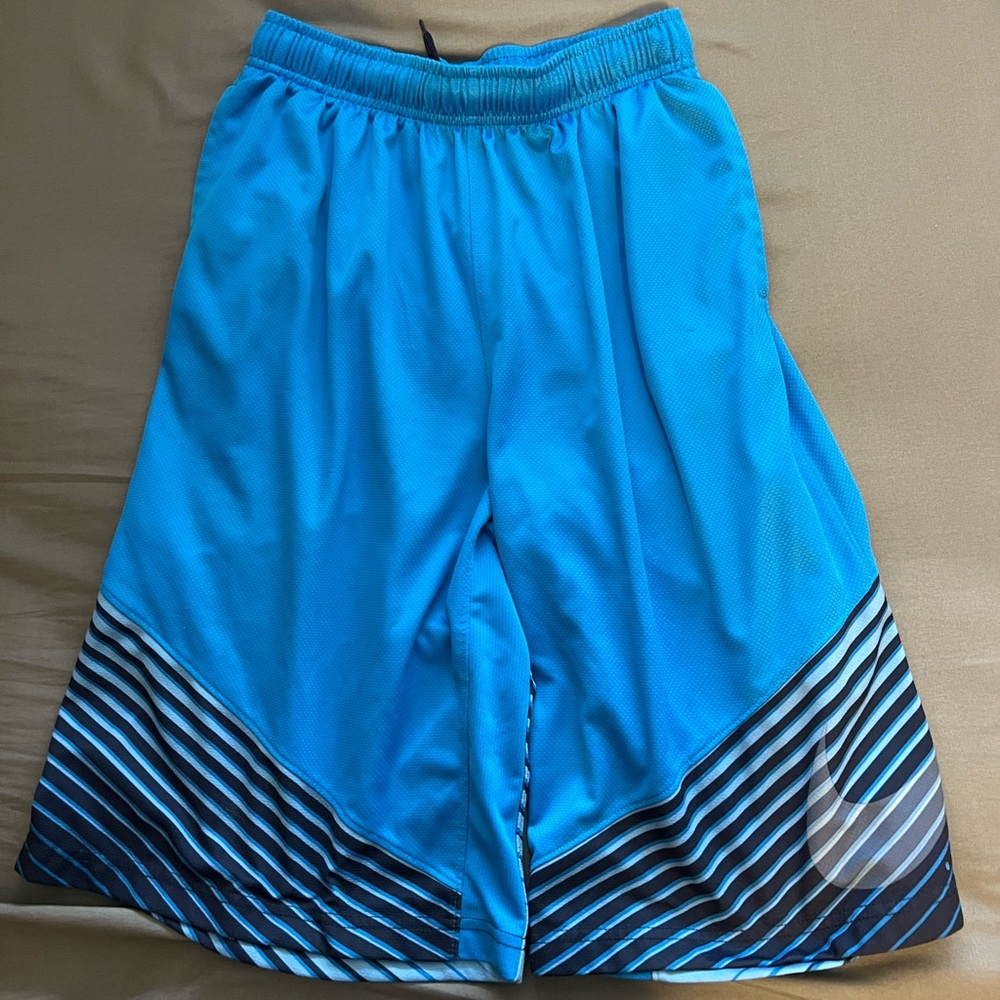 🔹Blue Nike Elite Shorts🔹